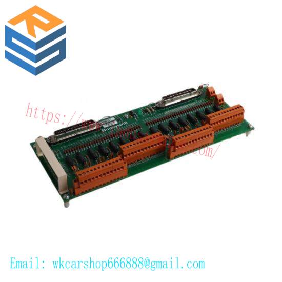 Honeywell 51305744-100 ADAPTER, SCSI CEN MALE