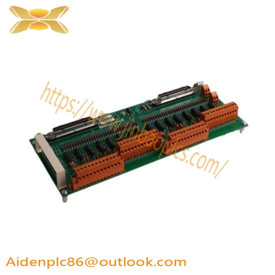 Honeywell 51305744-100 ADAPTER, SCSI CEN MALE