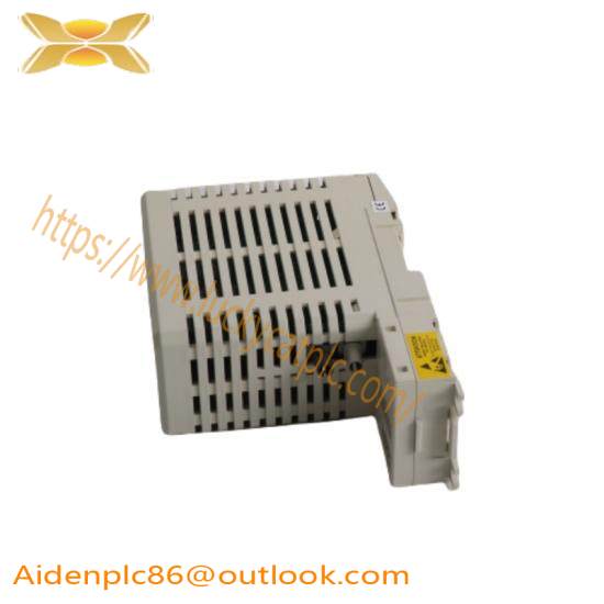 ABB 3BSE013281R1 AF100 Twisted pair to opto Repeater