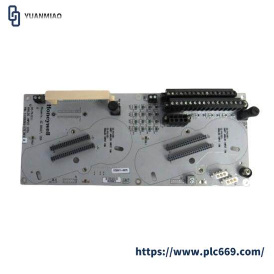 Honeywell CC-TAIX61 51307077-175  Analog Input Module