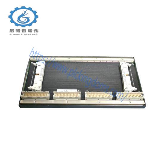 BS204  Backplane - 4-Slot  Bachmann
